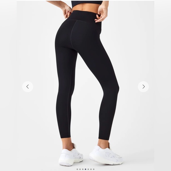 SPANX SPANXshape Booty Boost 7/8 Leggings Black Size Medium - Picture 4 of 11
